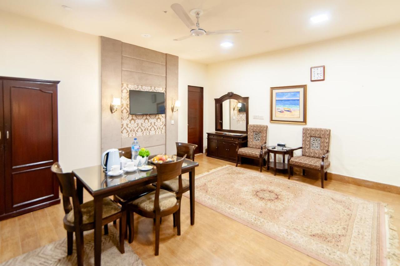 Shelton Guest House Islamabad Eksteriør bilde