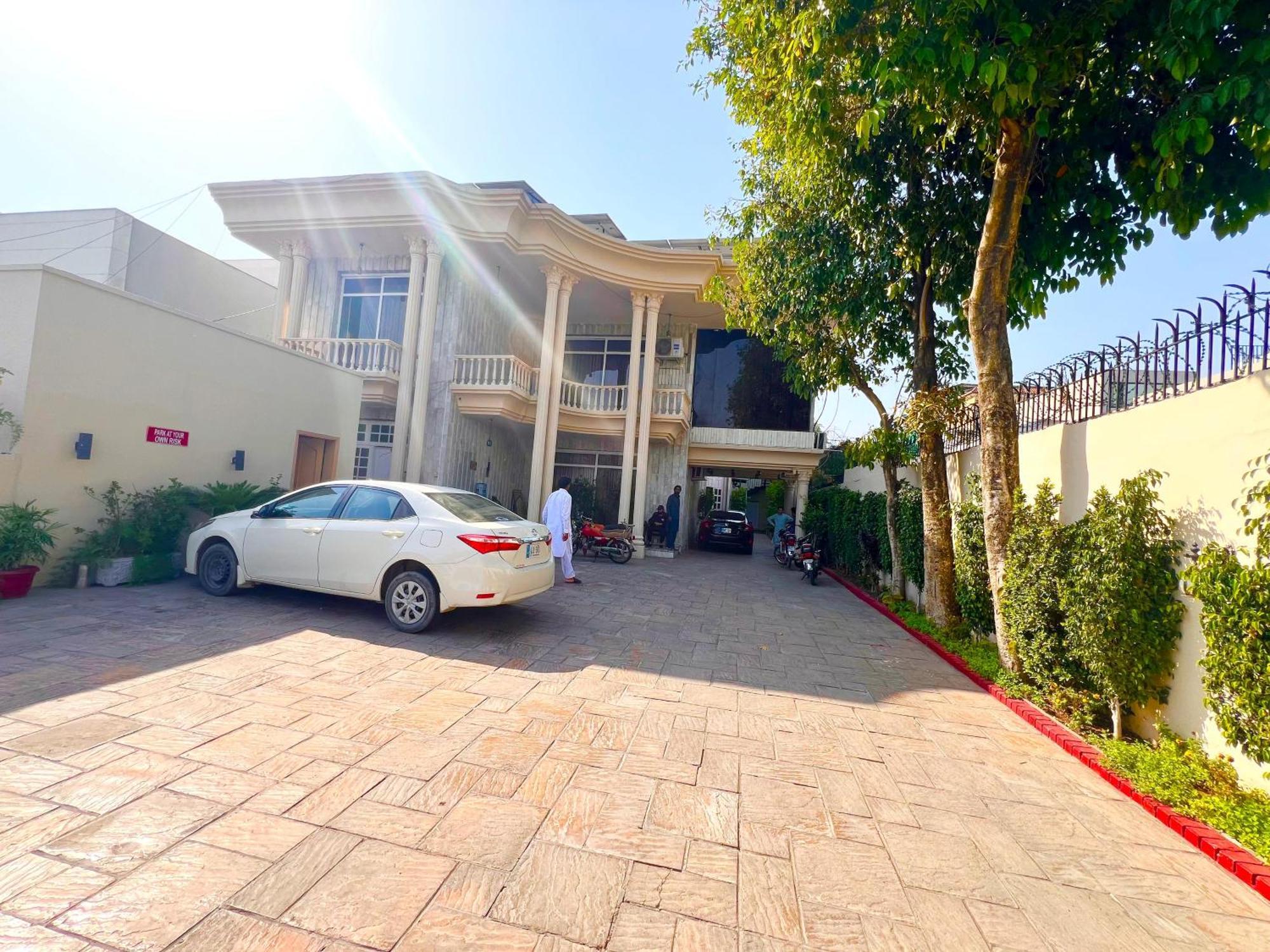 Shelton Guest House Islamabad Eksteriør bilde