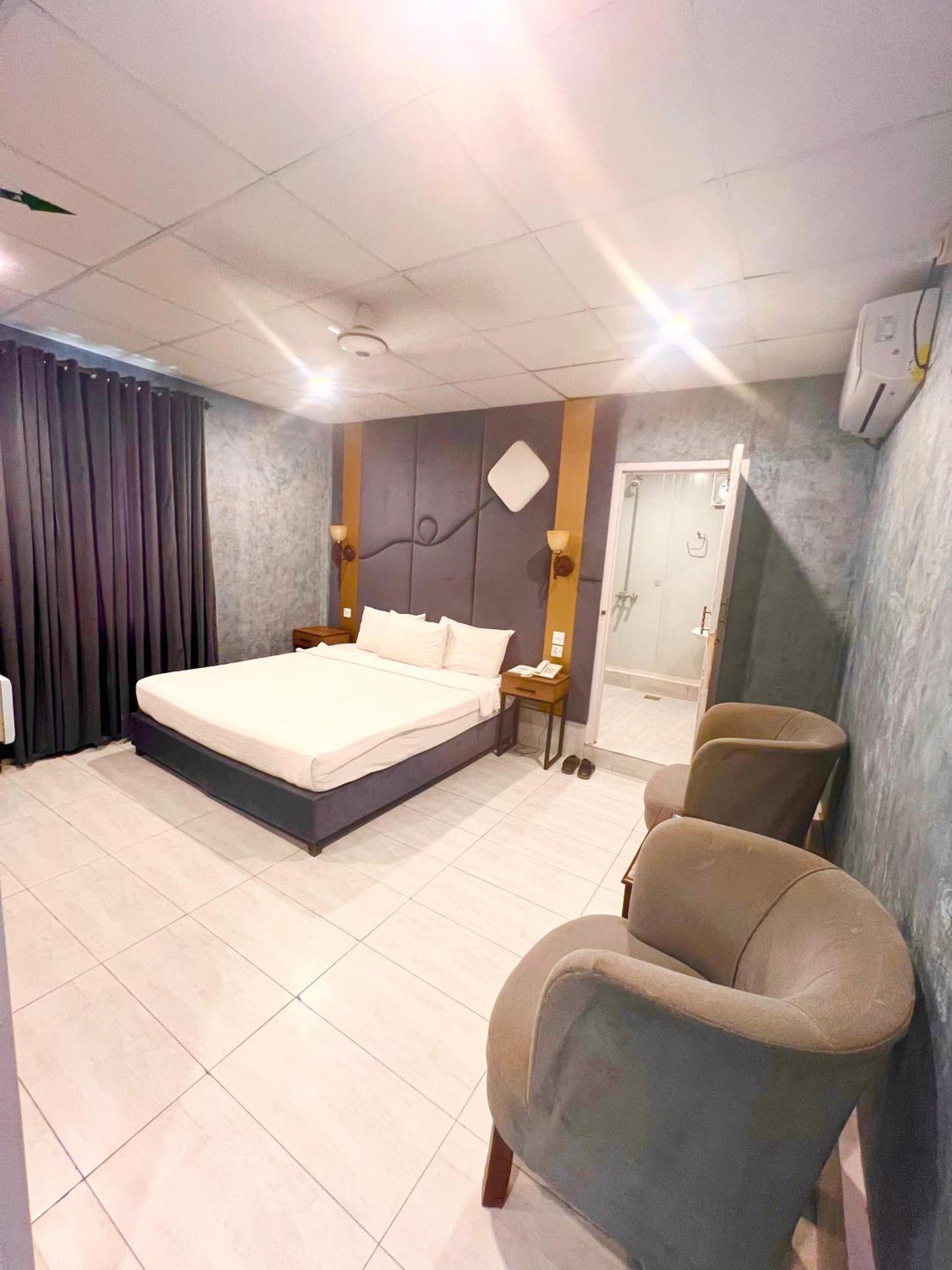 Shelton Guest House Islamabad Eksteriør bilde
